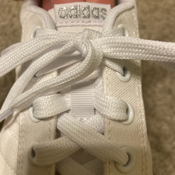 Adidas skateboarding shoes - Picture 3 of 5